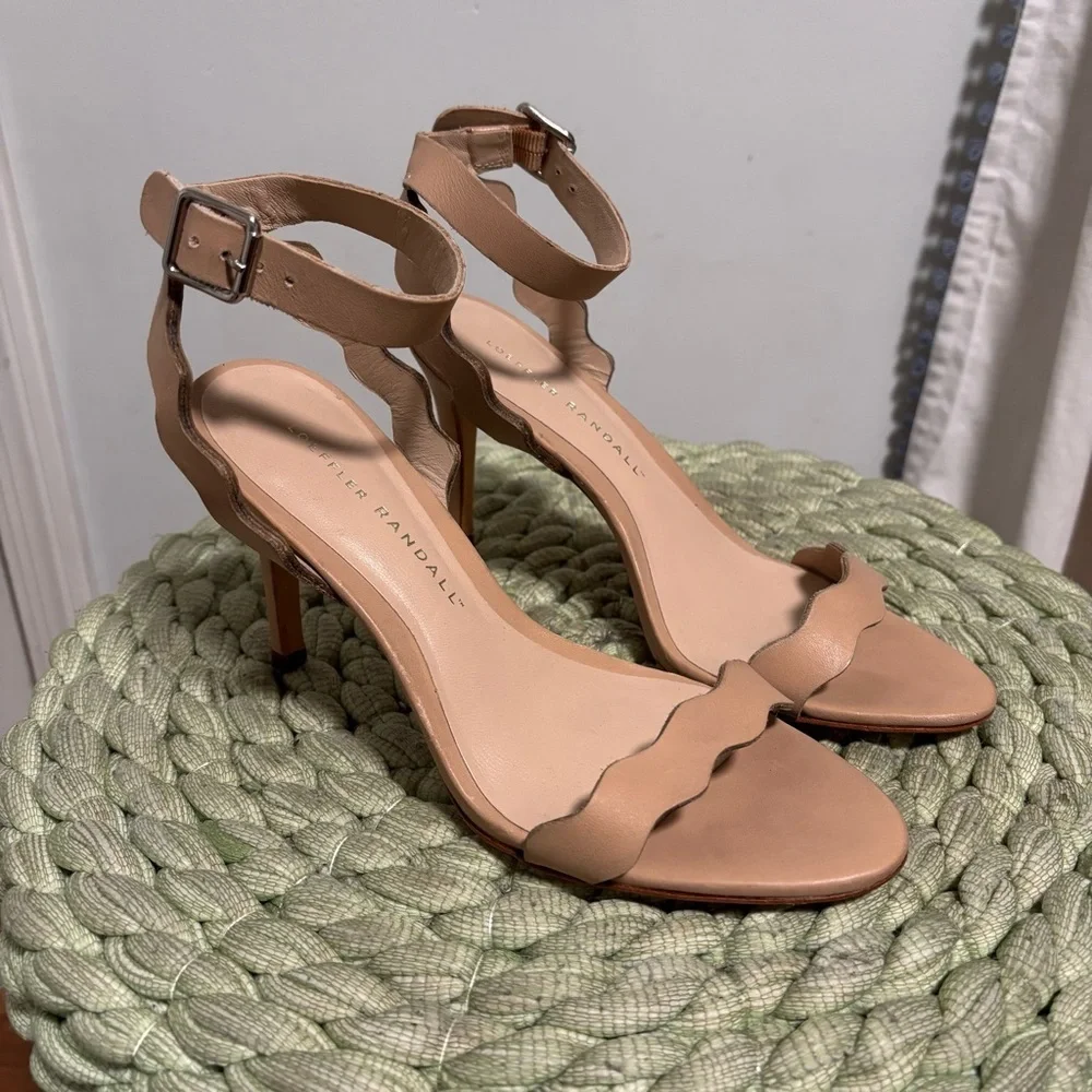 Loeffler Randall Amelia Scalloped Nude Wheat Dress Sandal 3.5” Heel Size 6.5